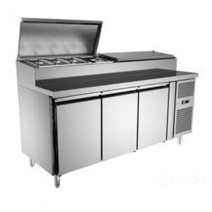 Here we offer you all types of refrigerators and freezers that are required for the professional storage and presentation of products Presentation of products. Whether stainless steel refrigerators in gastronorm or baking standard, beverage refrigerators with display, bottle or storage refrigerators – our products are manufactured to a high standard and are equipped with branded components This allows us to combine energy-saving technology and the best Cooling resul