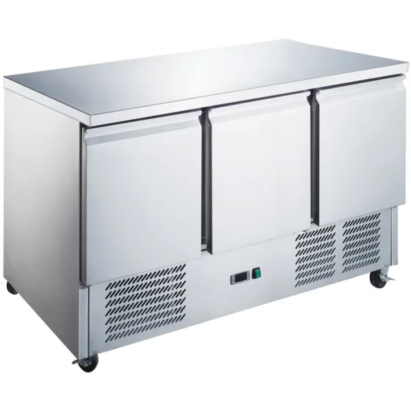 Three doors counter chiller Compressor Empraco Europe Made